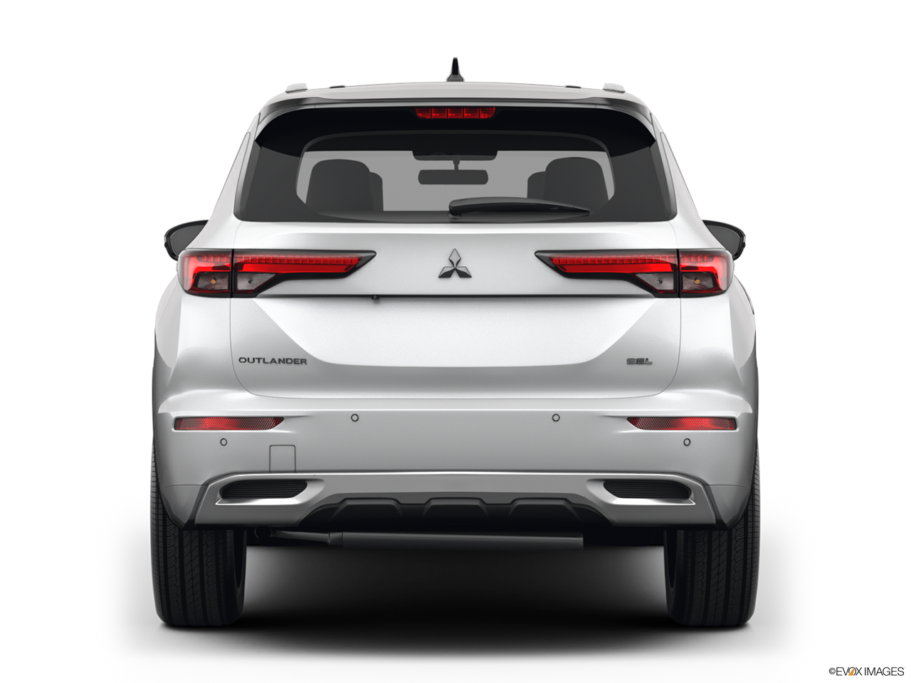 2023 Mitsubishi Outlander photo